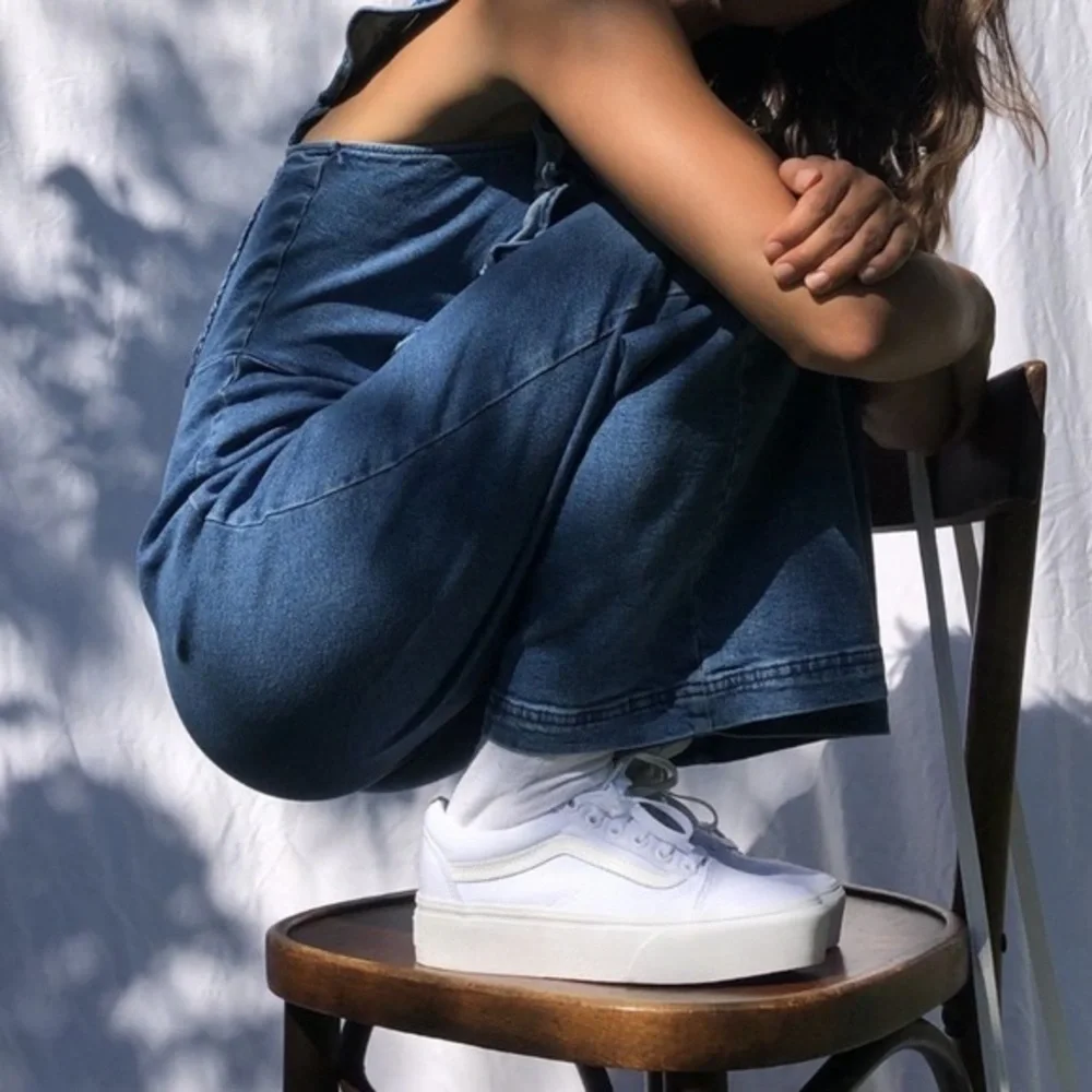 Vans Old Skool Platform
Women's sz.（New With Box） - Picture 2 of 11